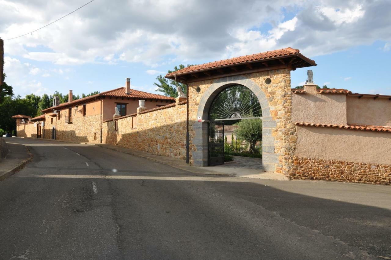 Palacio Del Conde De Rebolledo Villaviciosa de la Ribera 외부 사진