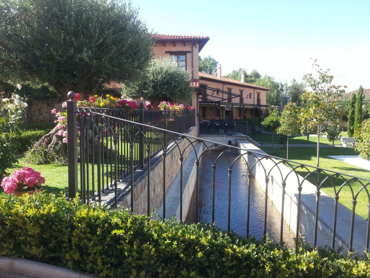 Palacio Del Conde De Rebolledo Villaviciosa de la Ribera 외부 사진